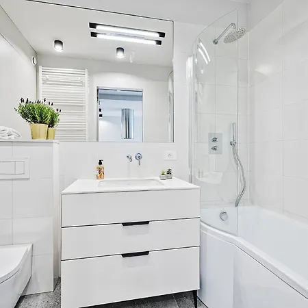 Komfortowy Przy Centrum Manufaktura Z Parkingiem Apartament Łódź